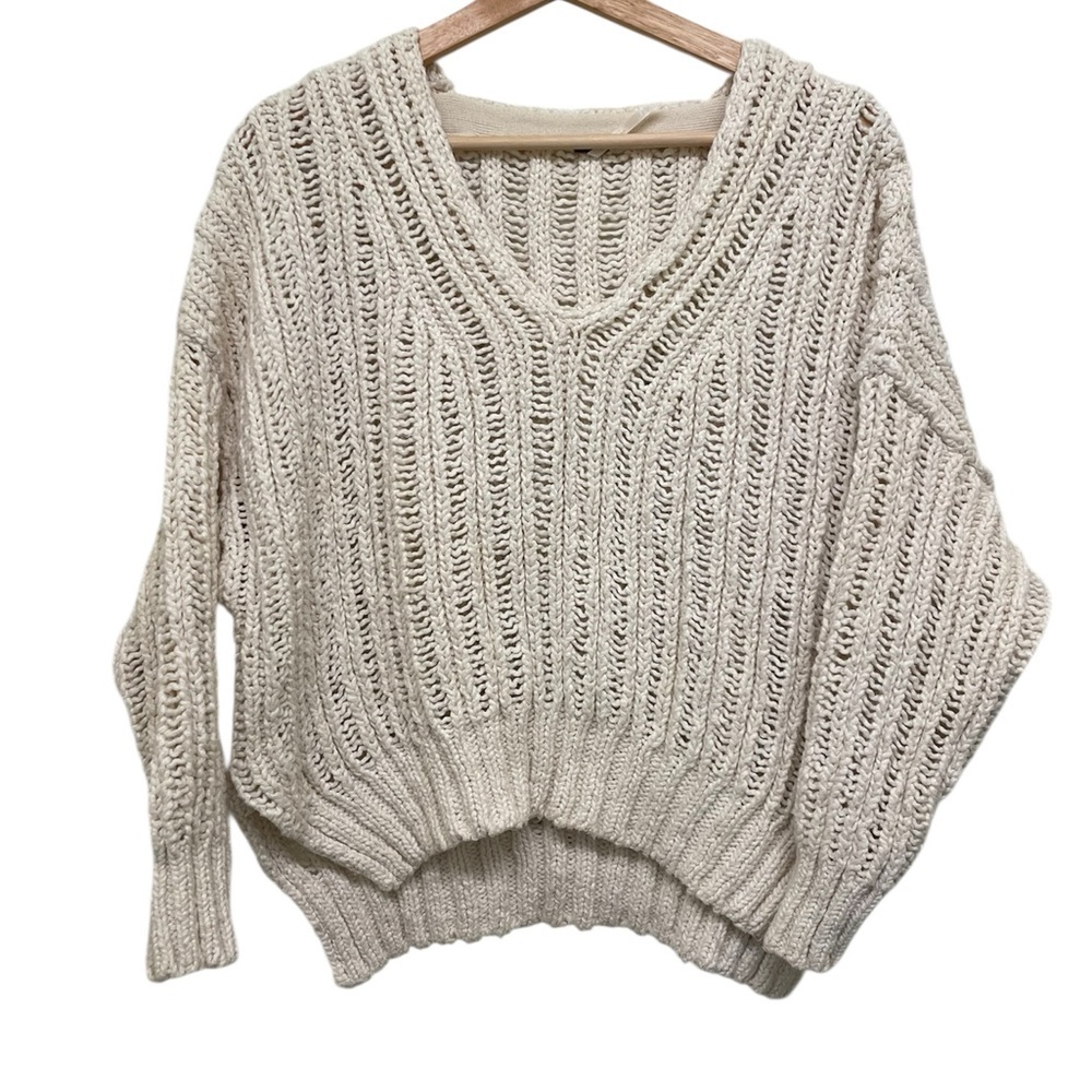 Free People Infinite V-Neck Sweater Chunky Cozy Cream Knit Women’s Size XS